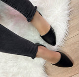 Corina Flat