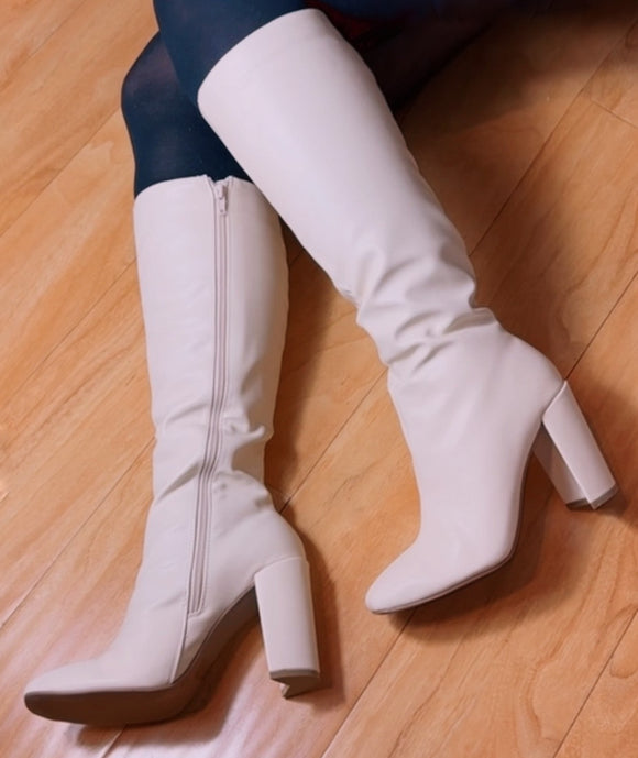 Andrea Boot