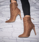 Yaneli Bootie