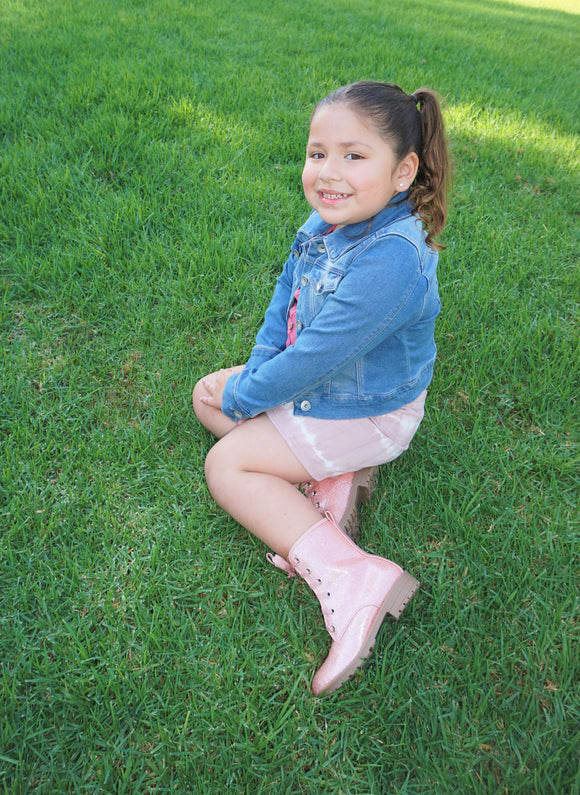Little Milani