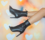 Roxanne Heel